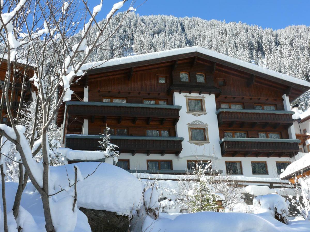 Apart - Und Fruehstueckspension Jaegerheim Kaunertal Exteriör bild